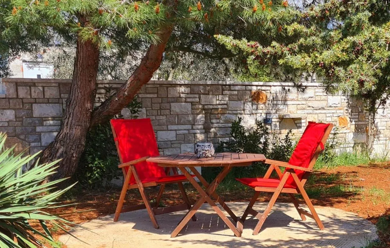 Mi Casa Holidays Peroj Croatia
