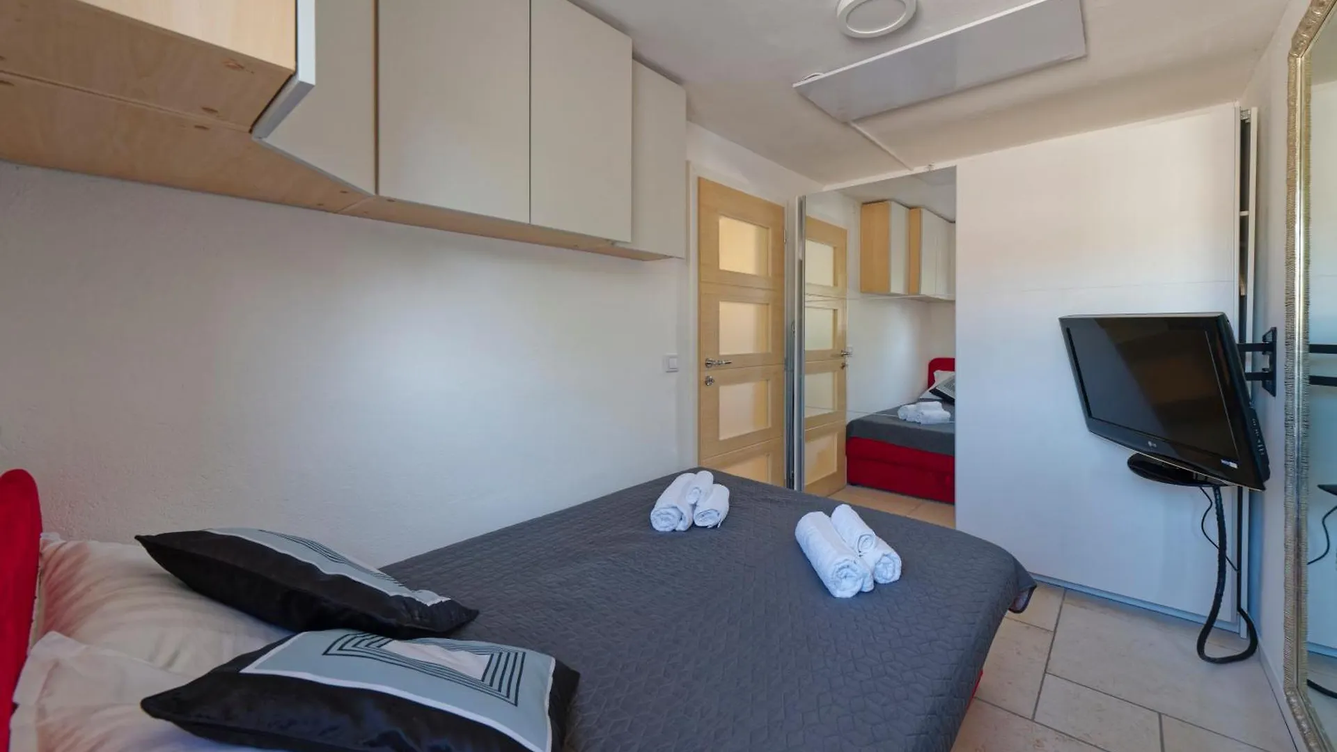 Holiday home Mi Casa Holidays Peroj