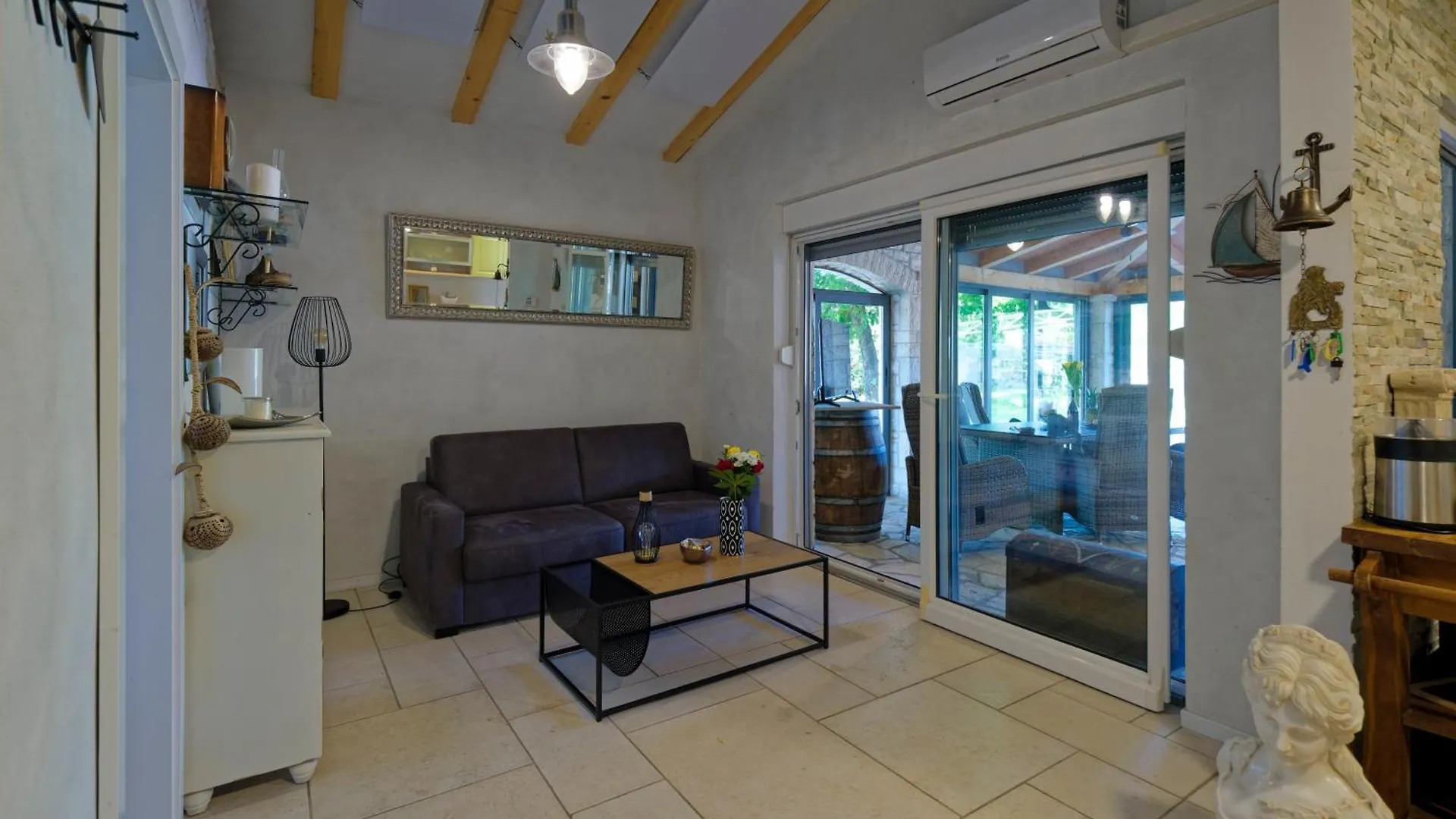 Mi Casa Holidays Peroj